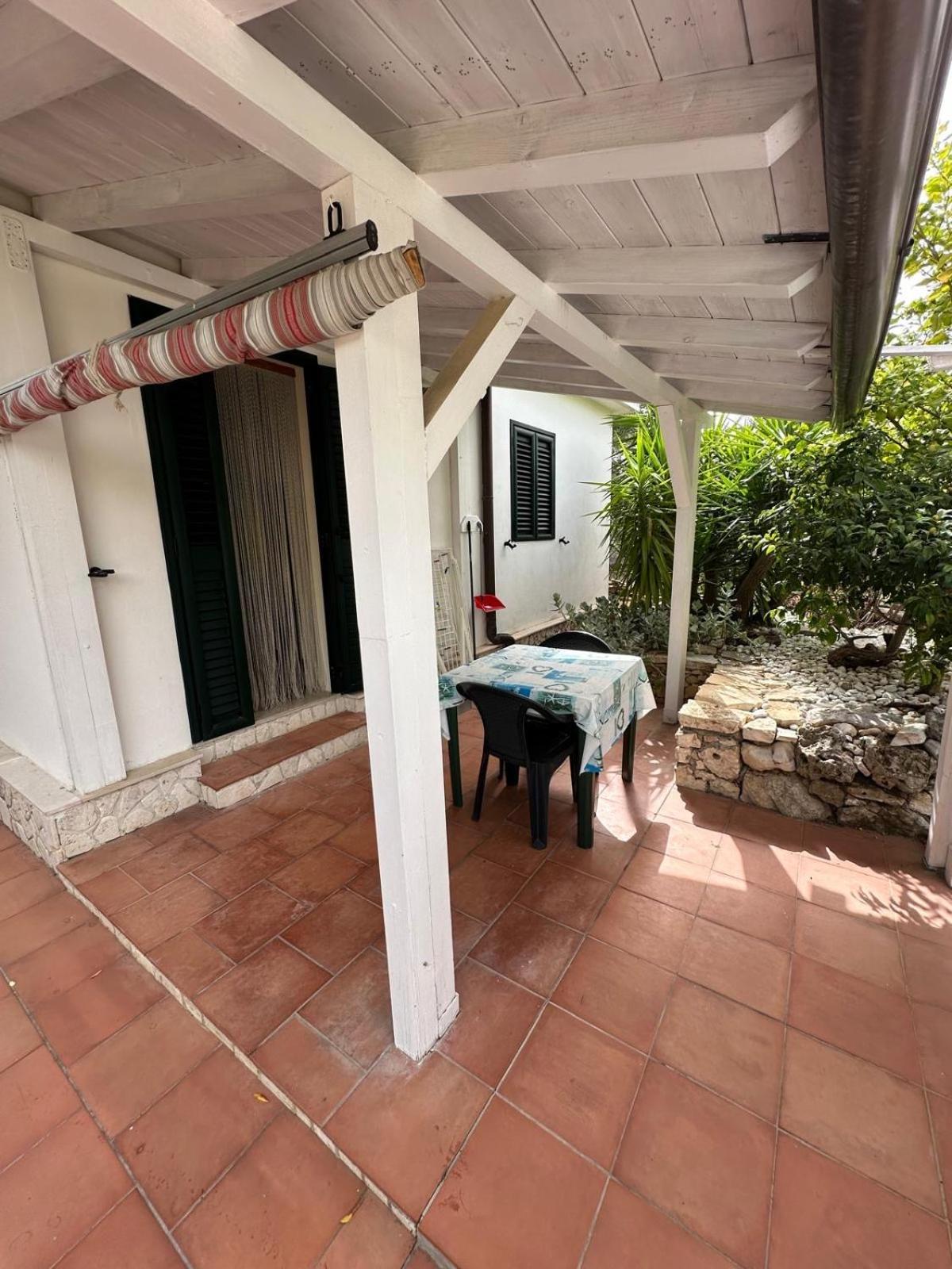 Villa Monica Appartamenti Vieste Exterior photo
