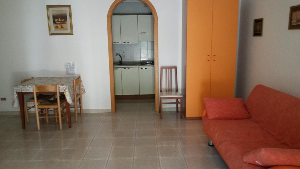 Villa Monica Appartamenti Vieste Room photo