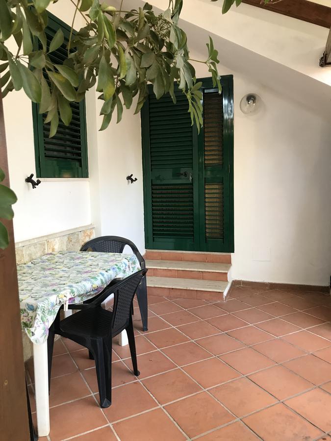 Villa Monica Appartamenti Vieste Exterior photo